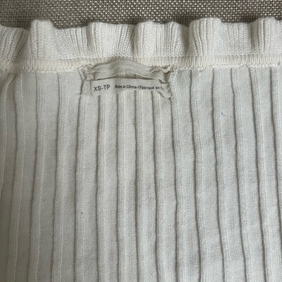 Urban outfitters crop - Picture 2 of 3